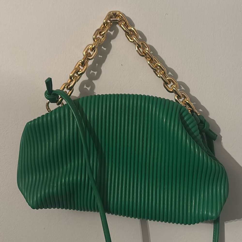 Vici Boutique Green purse